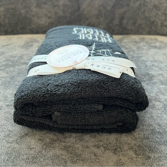NWT Rae Dunn Embroidered ‘Heebie Jeebies’ Hand Towels Set of 2 - Picture 5 of 8